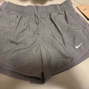 Nike dri-fit Women's Athletic Gray running Shorts medium